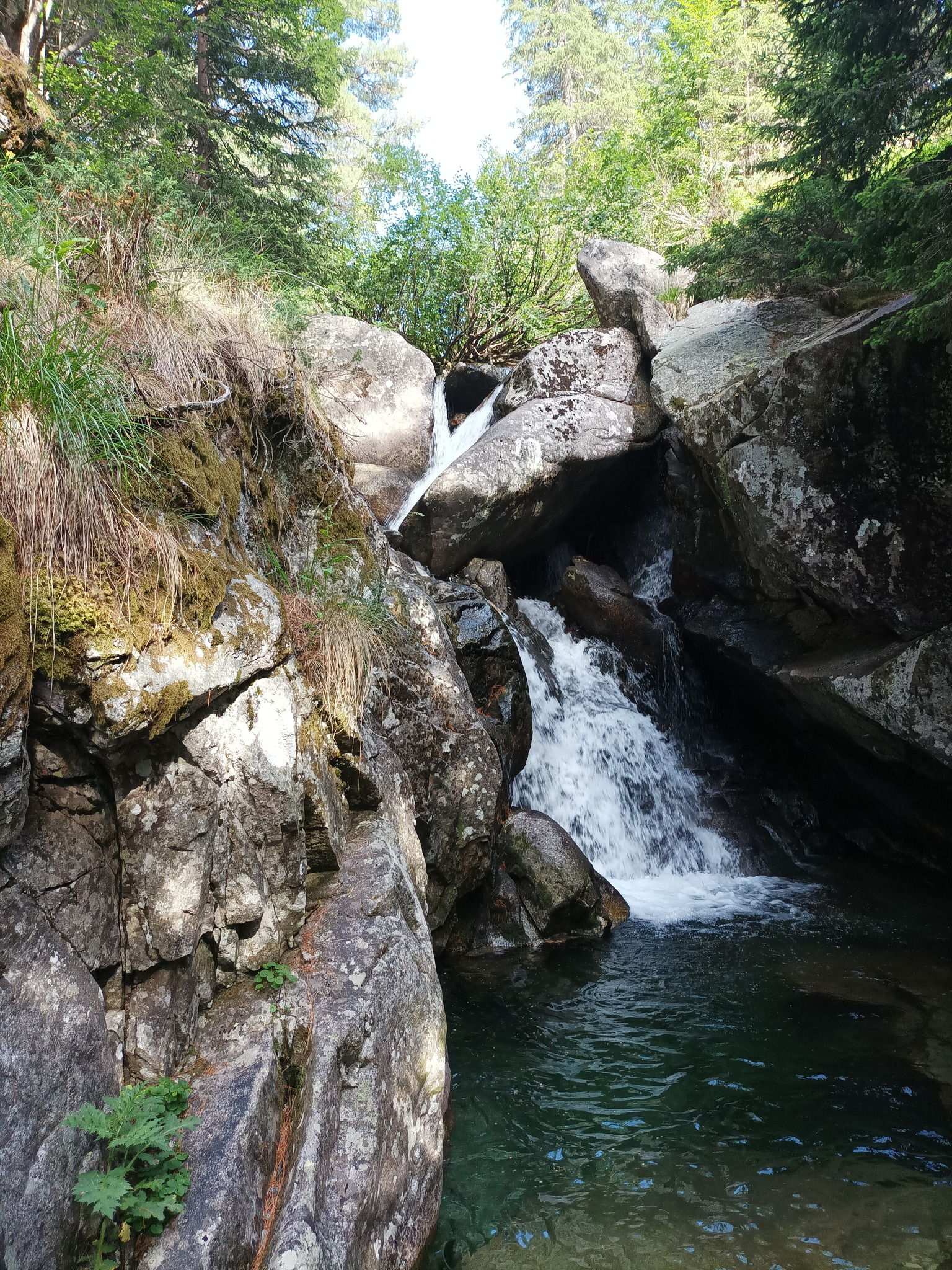 Отовишки водопад 15