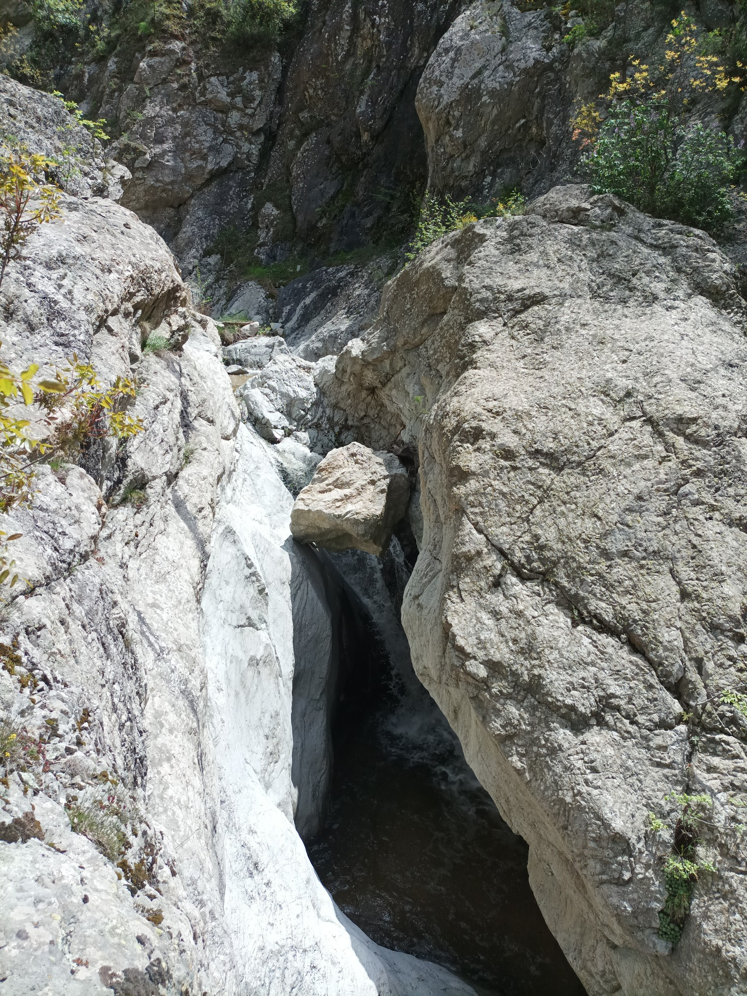 Водопад Луда река 7