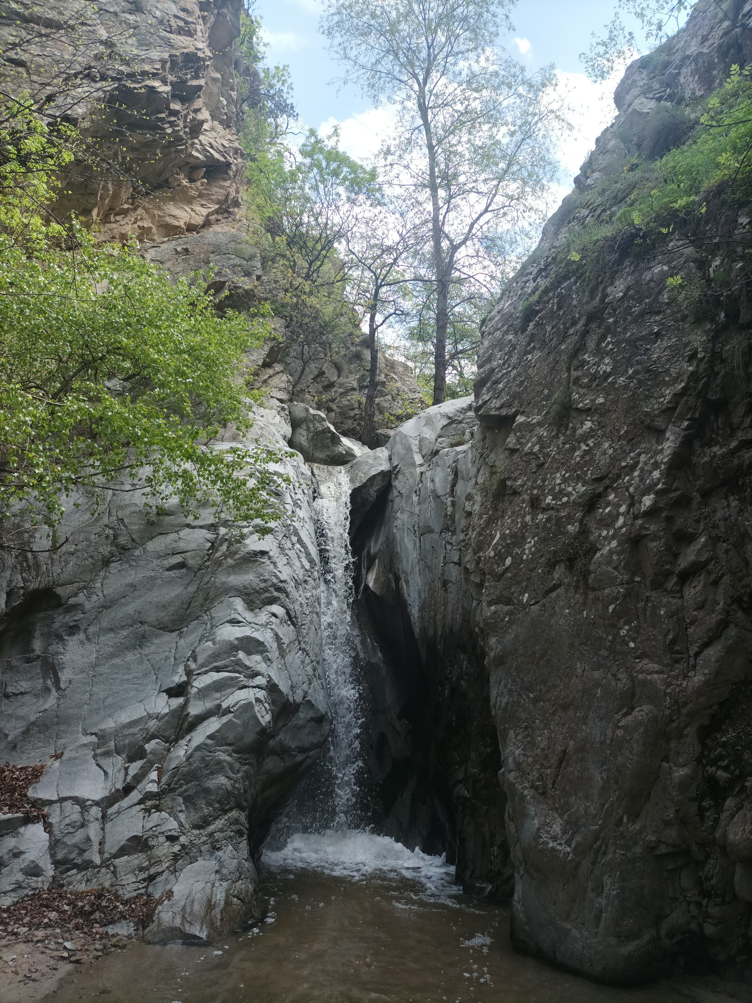 Водопад Луда река 5