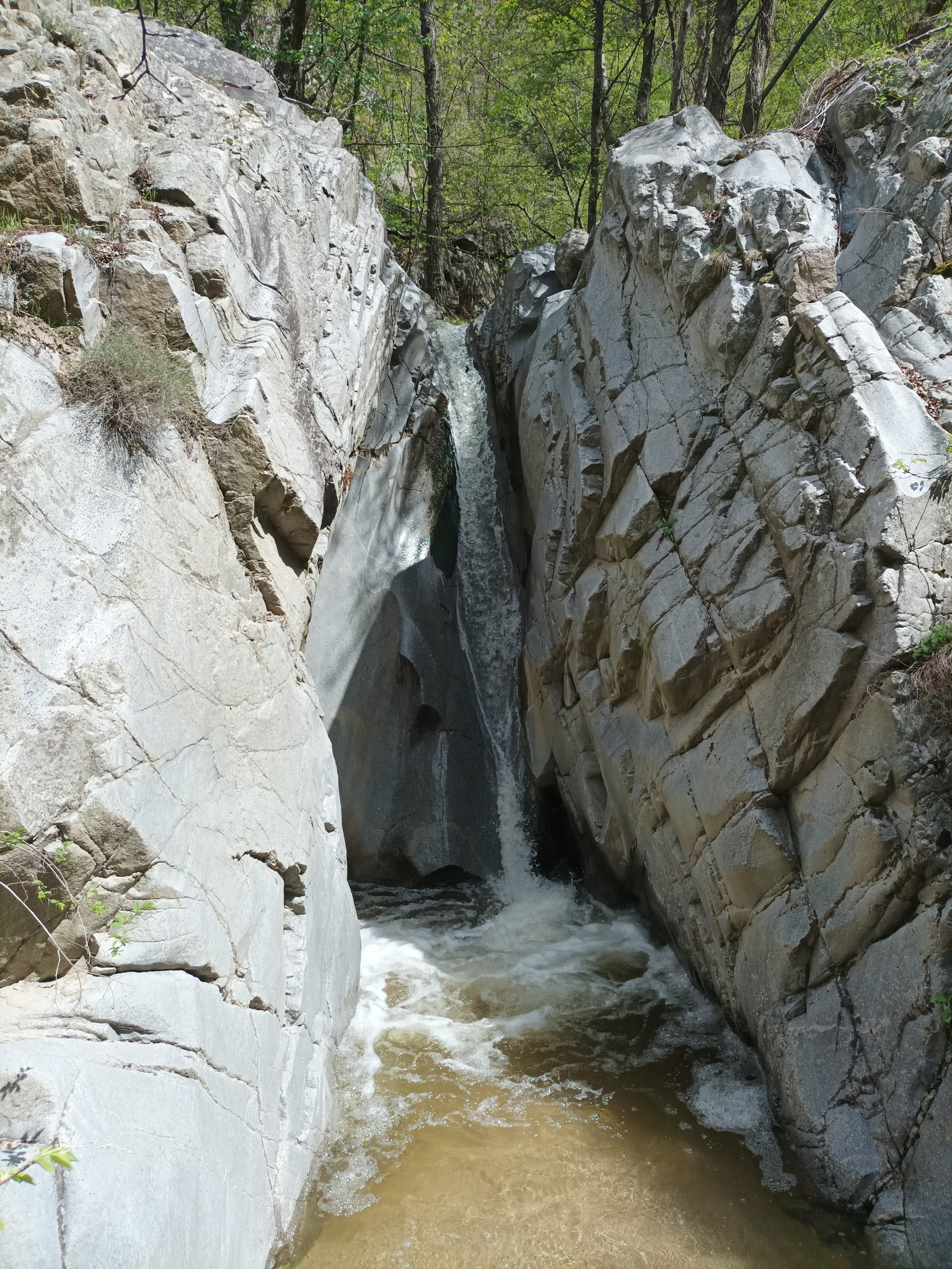 Водопад Луда река 10