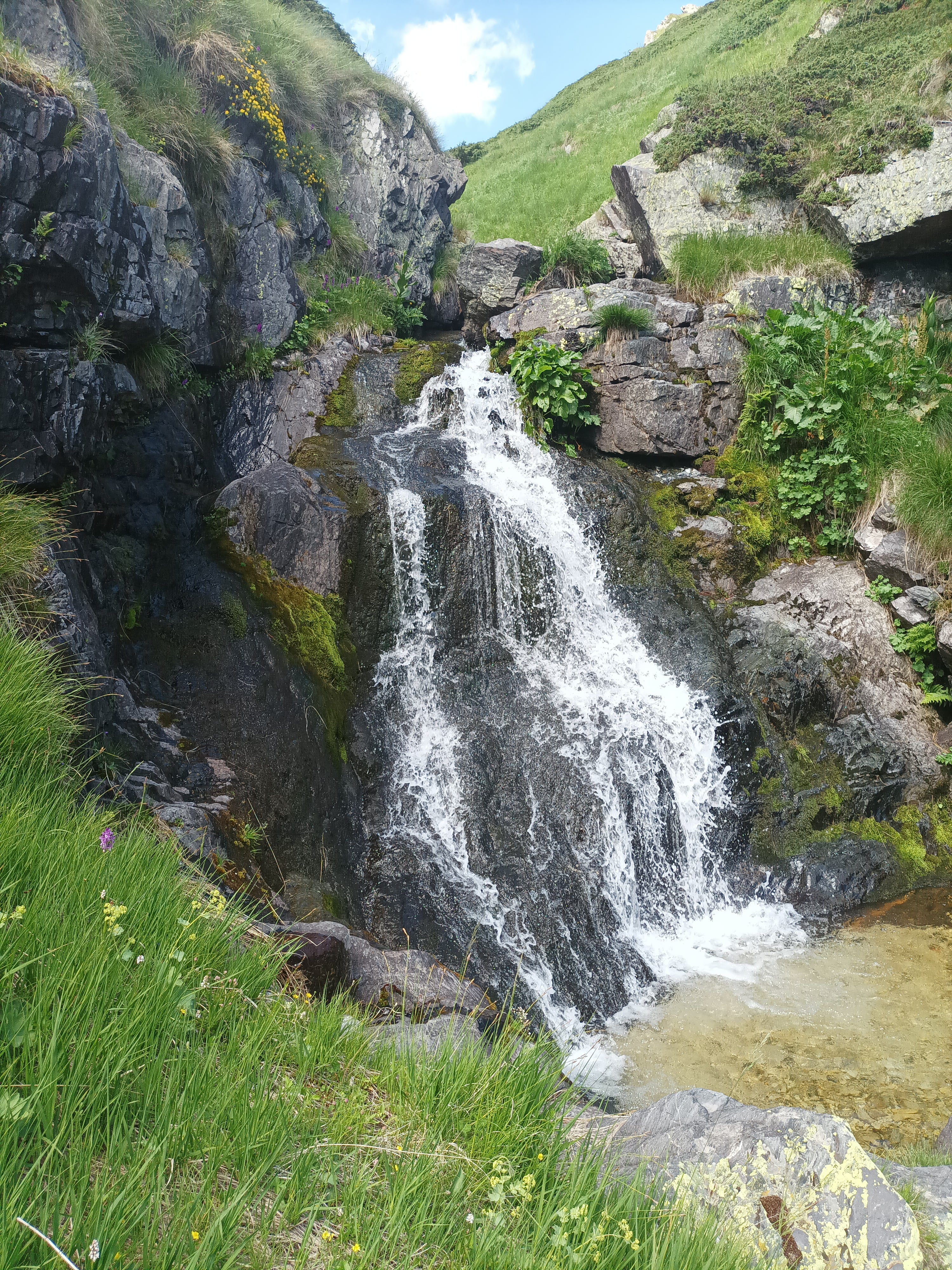 Водопад Башмандренска река 3