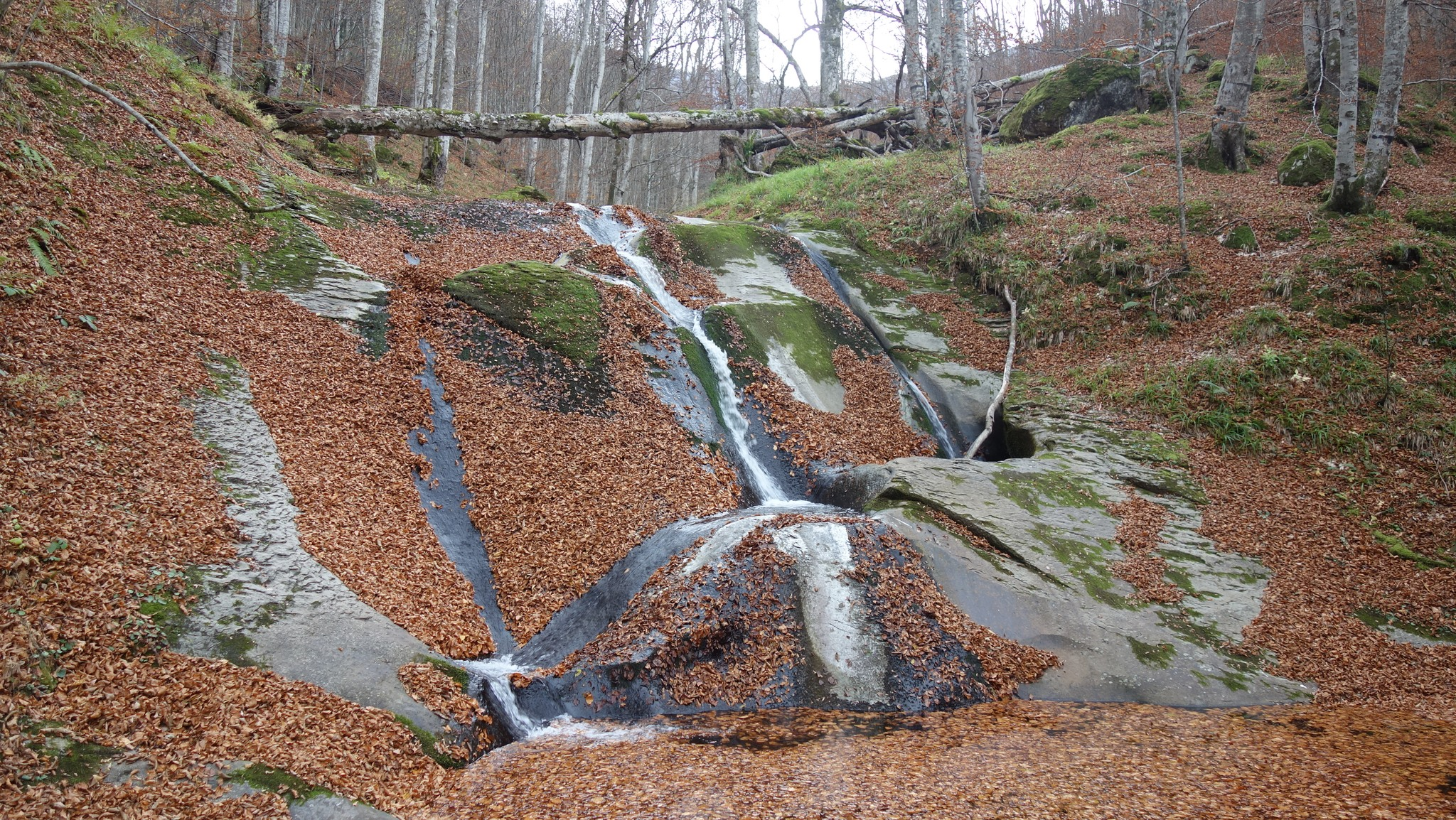 Острешки водопад