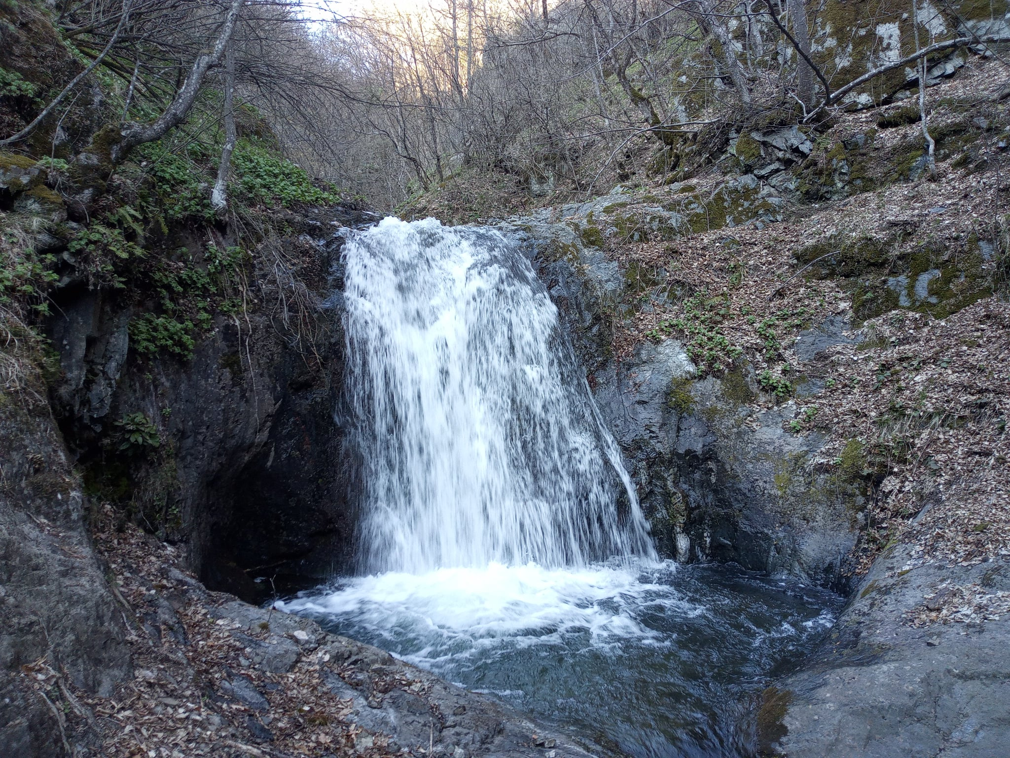 Долен водопад Ели дере