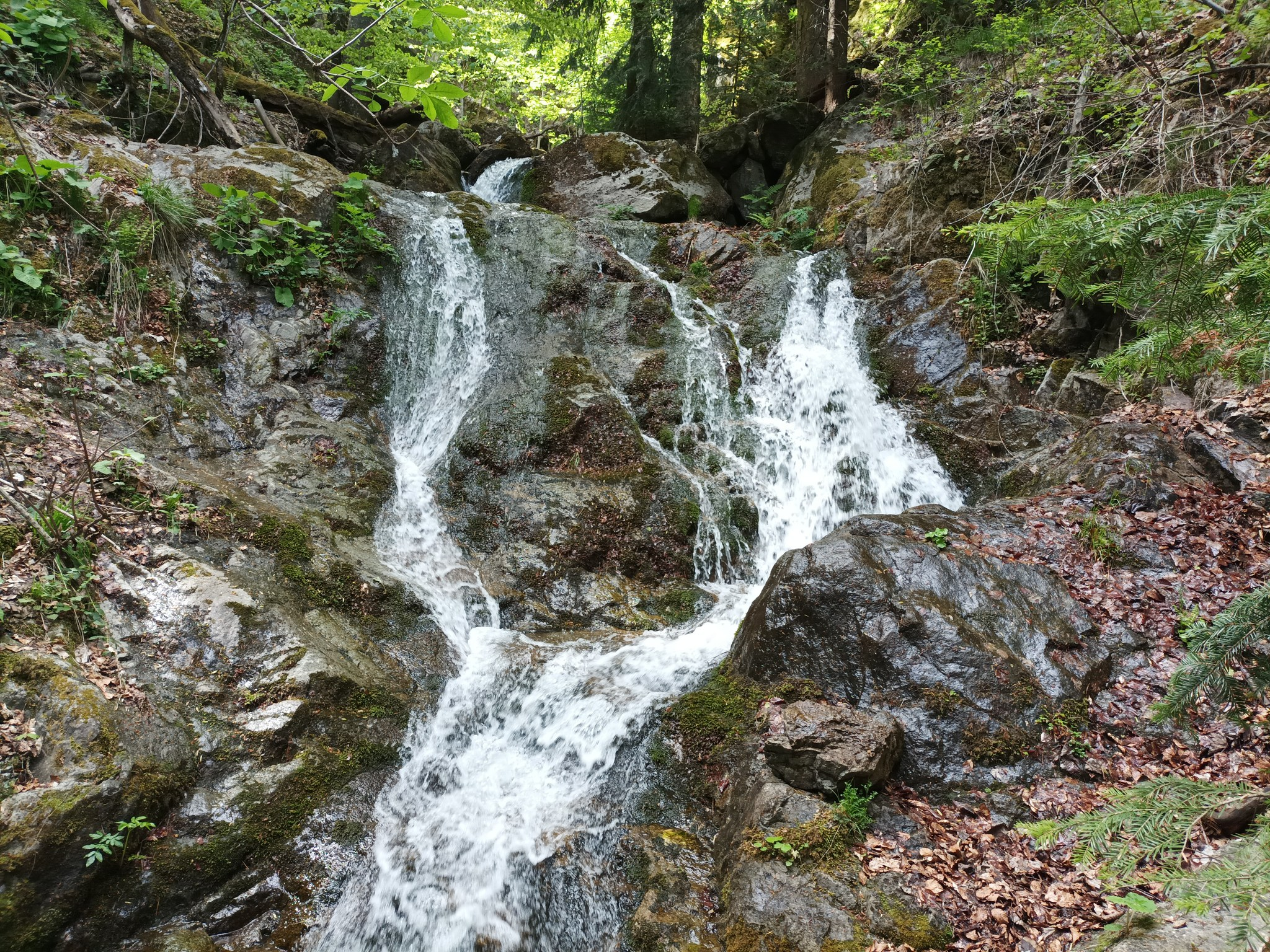 Водопад Отбита река 10
