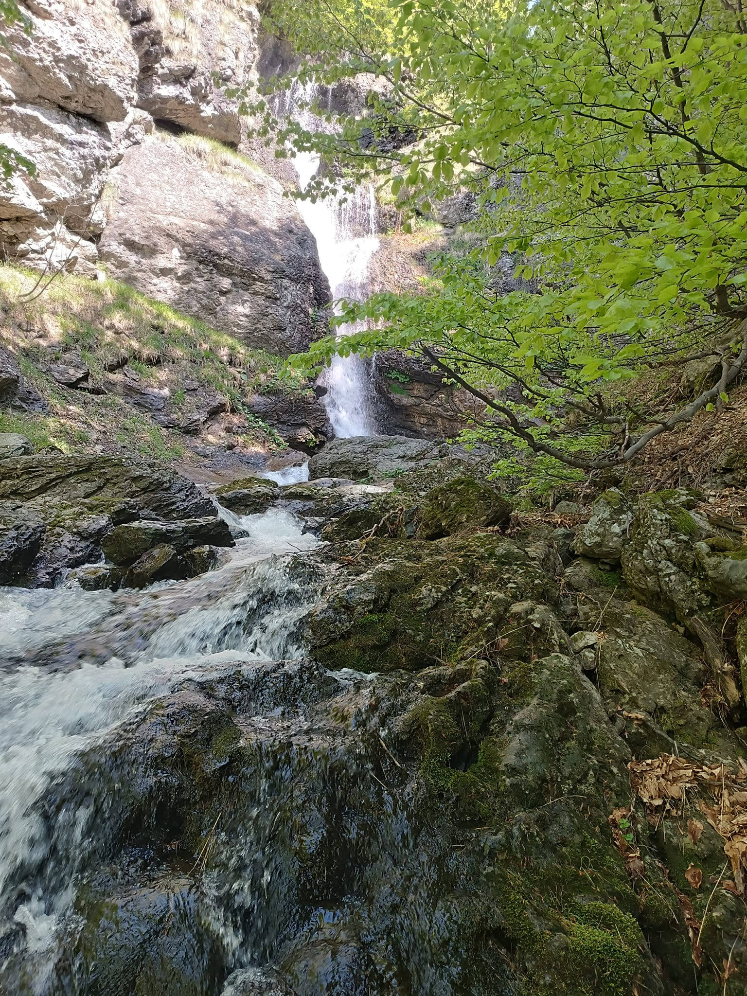 Горен водопад Ели дере