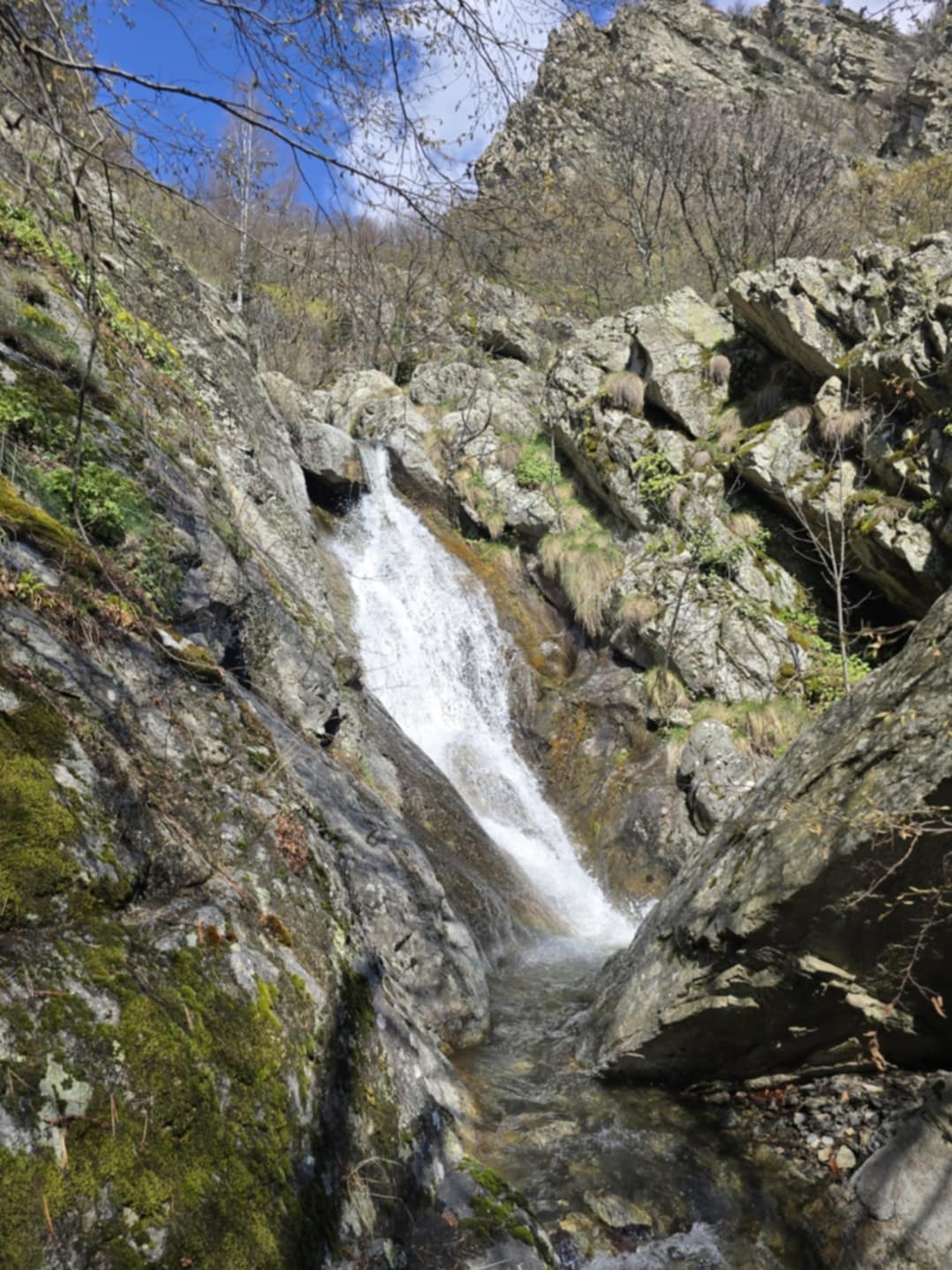Долен водопад Голяма Николищница