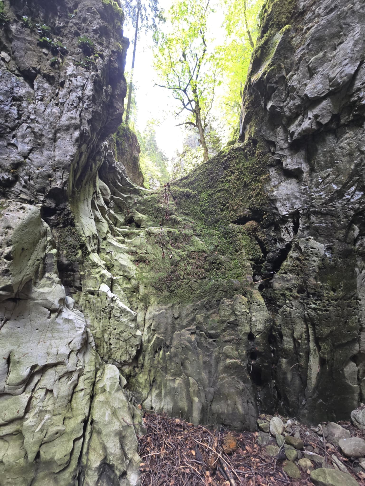 Водопад Малкия казан