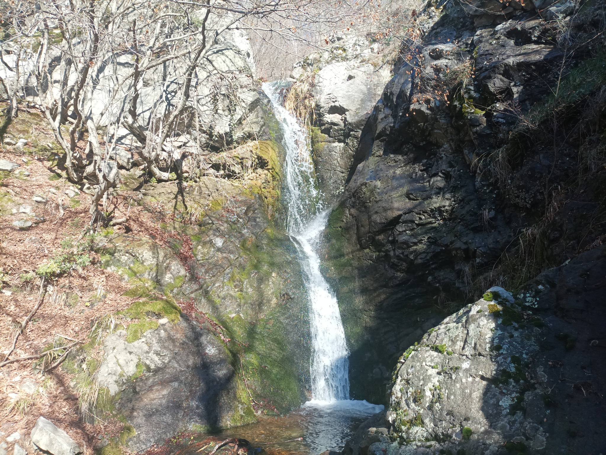 Долен водопад Суловрач
