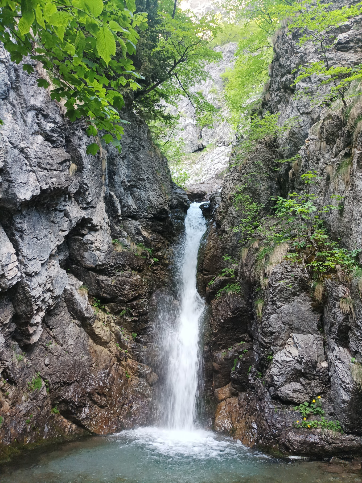 Водопад Куру дере