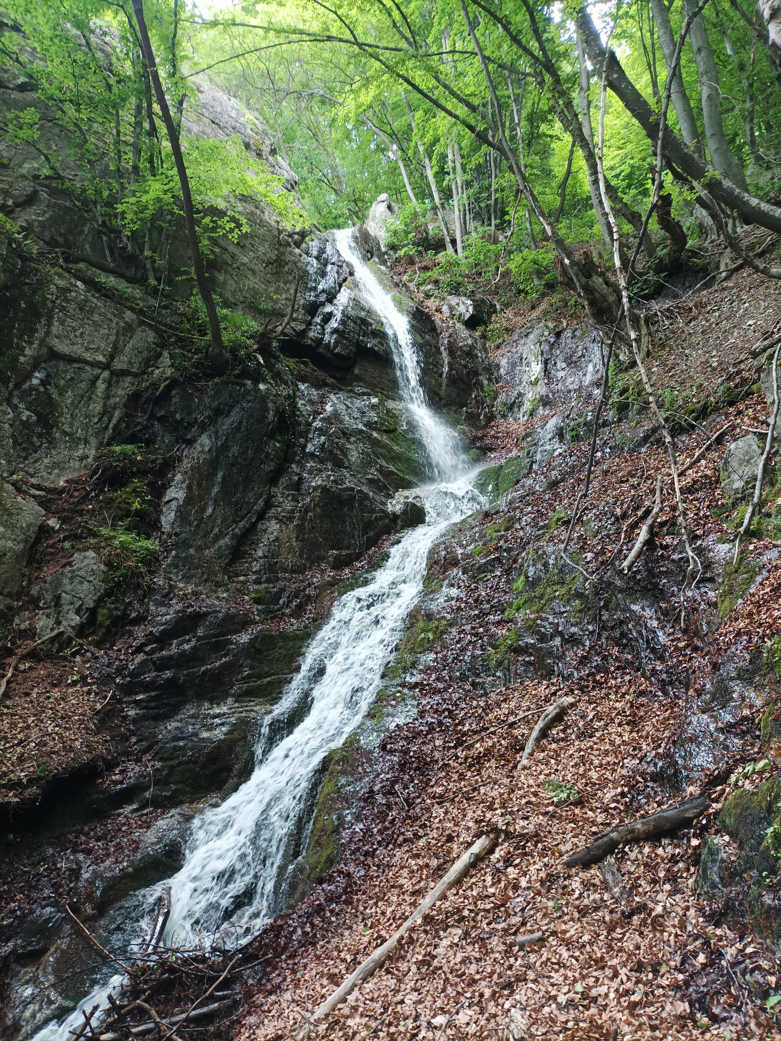 Водопад Асар дере