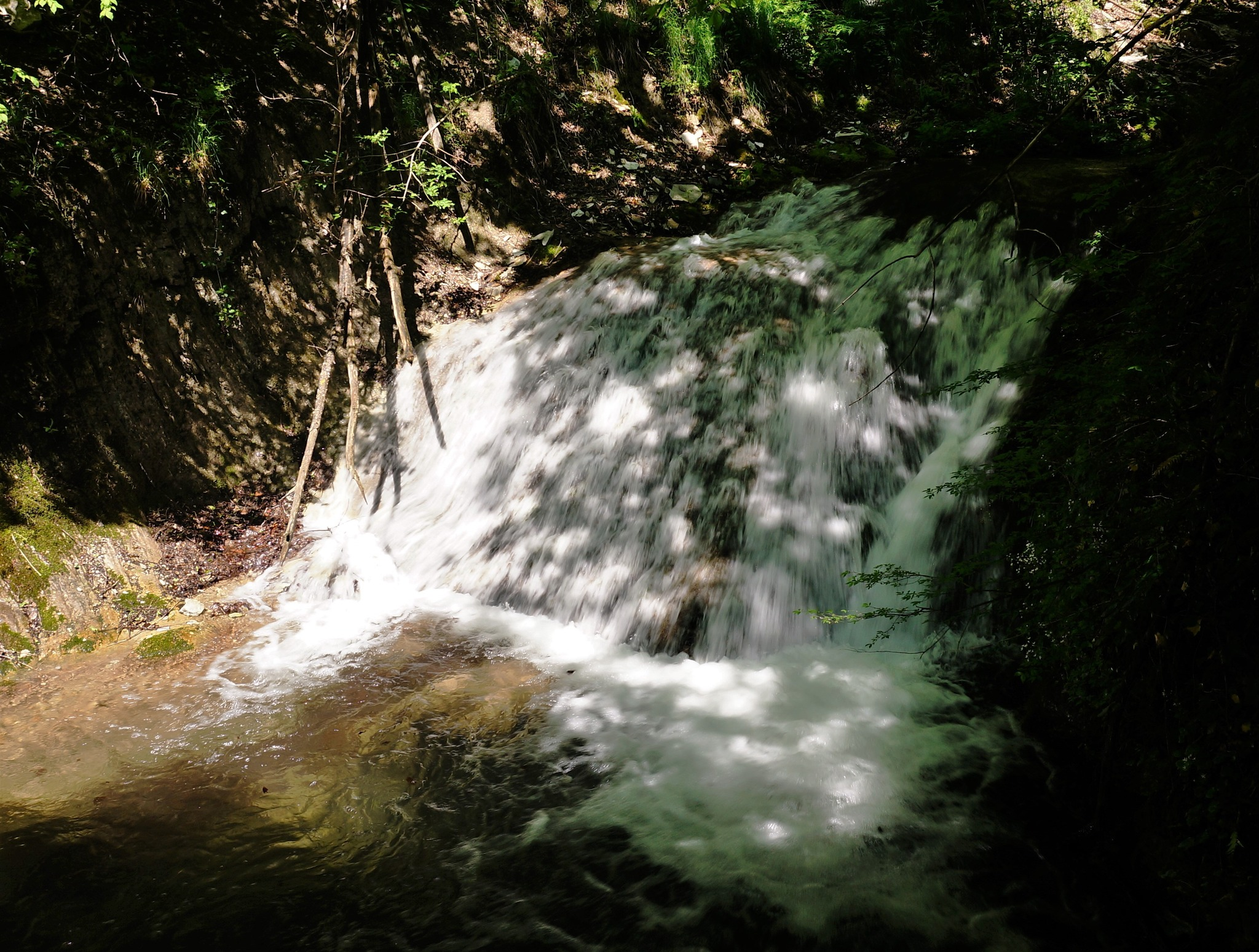 Водопад Орловска река