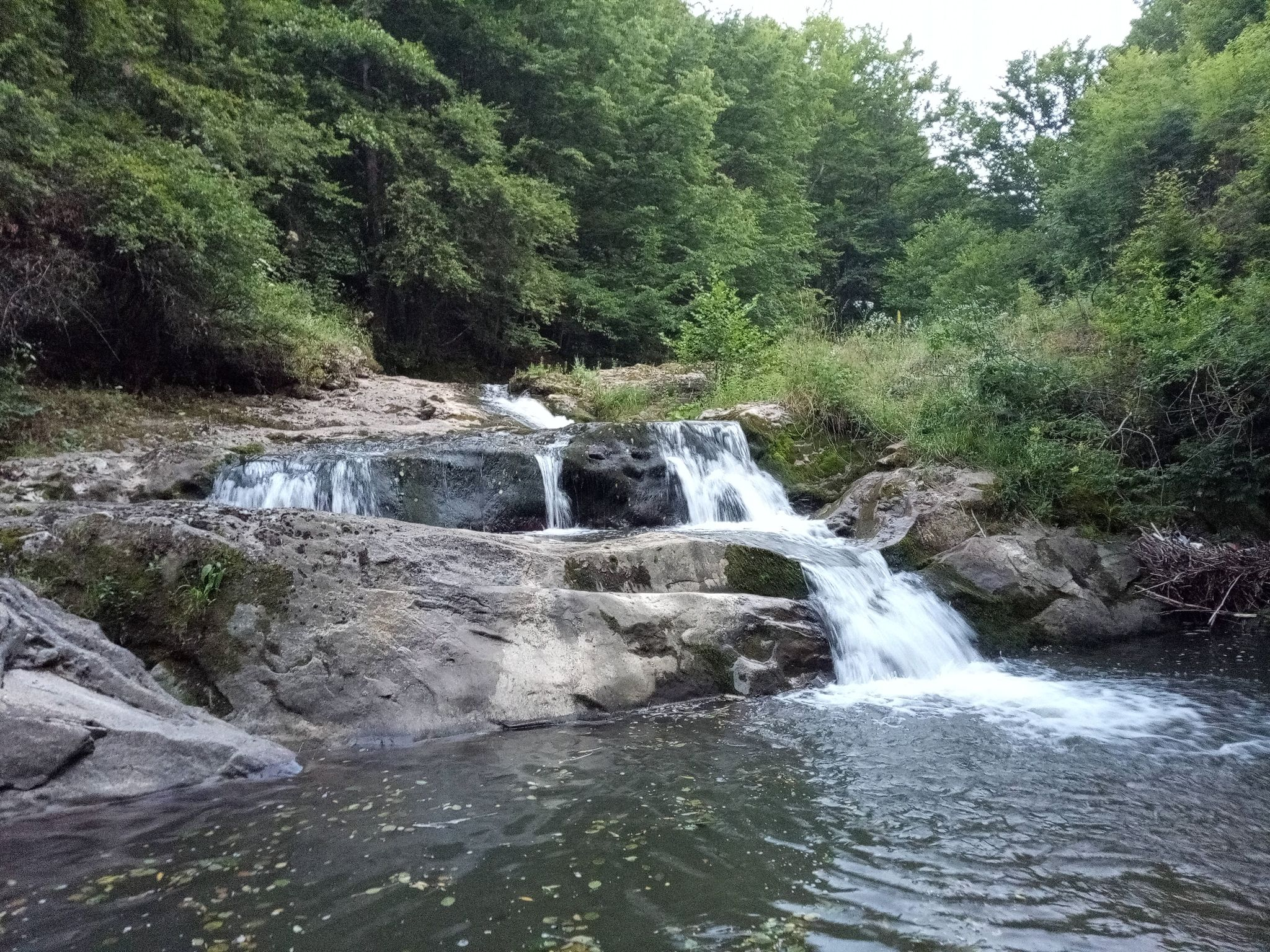 Водопад кв. Късовци