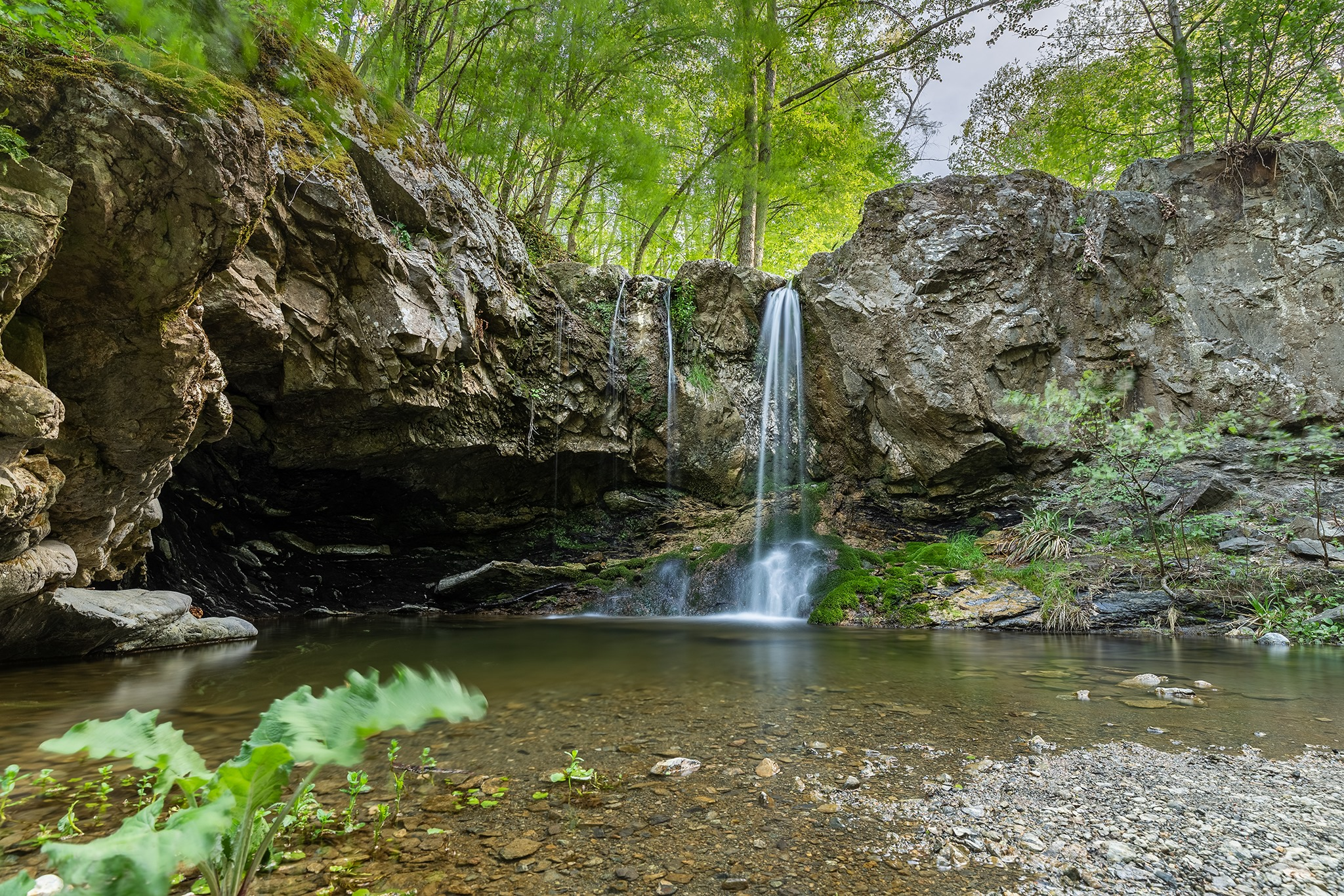 Водопад Скакля вода