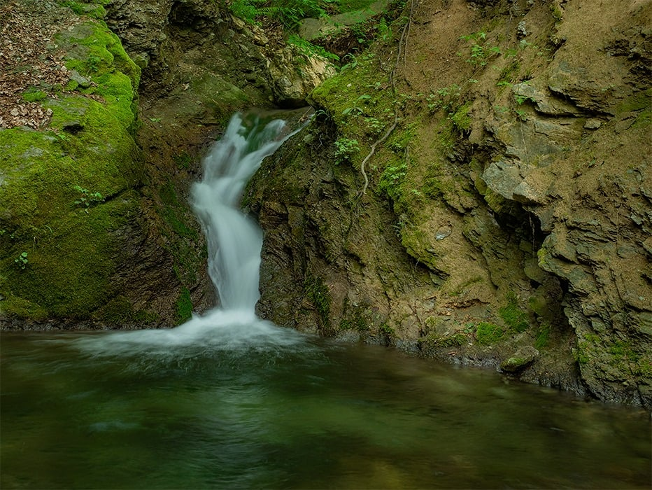 Водопад Домуз дере