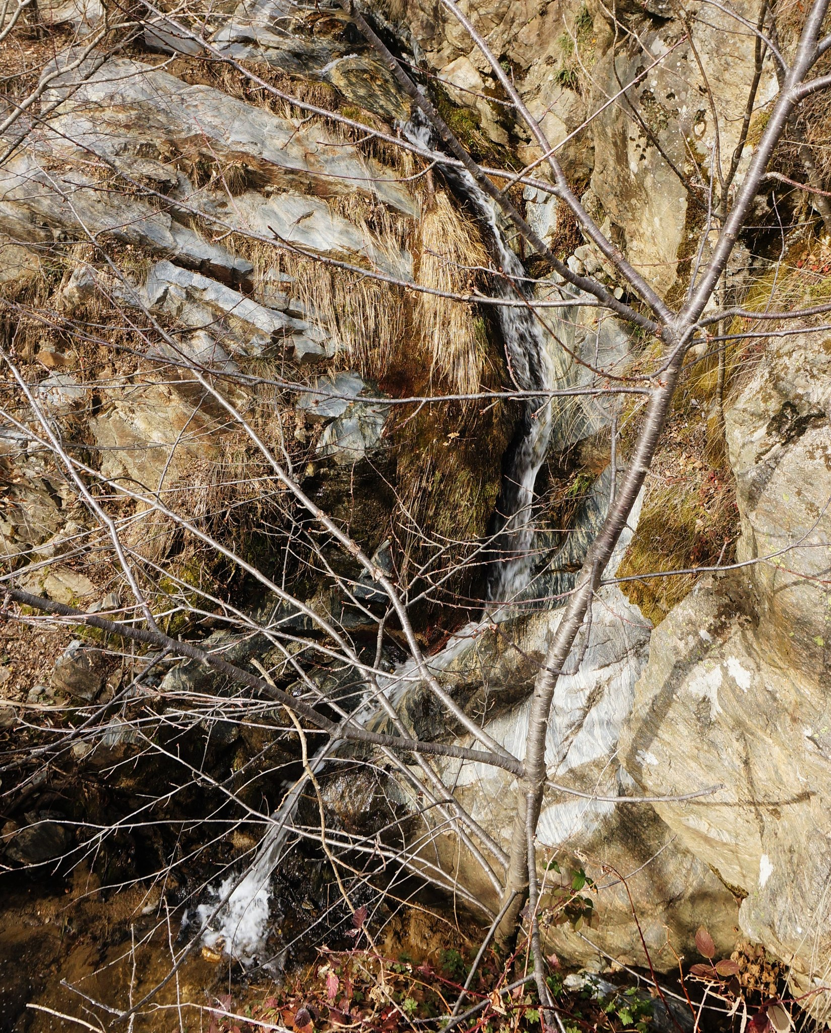 Водопад Песнопой Долен