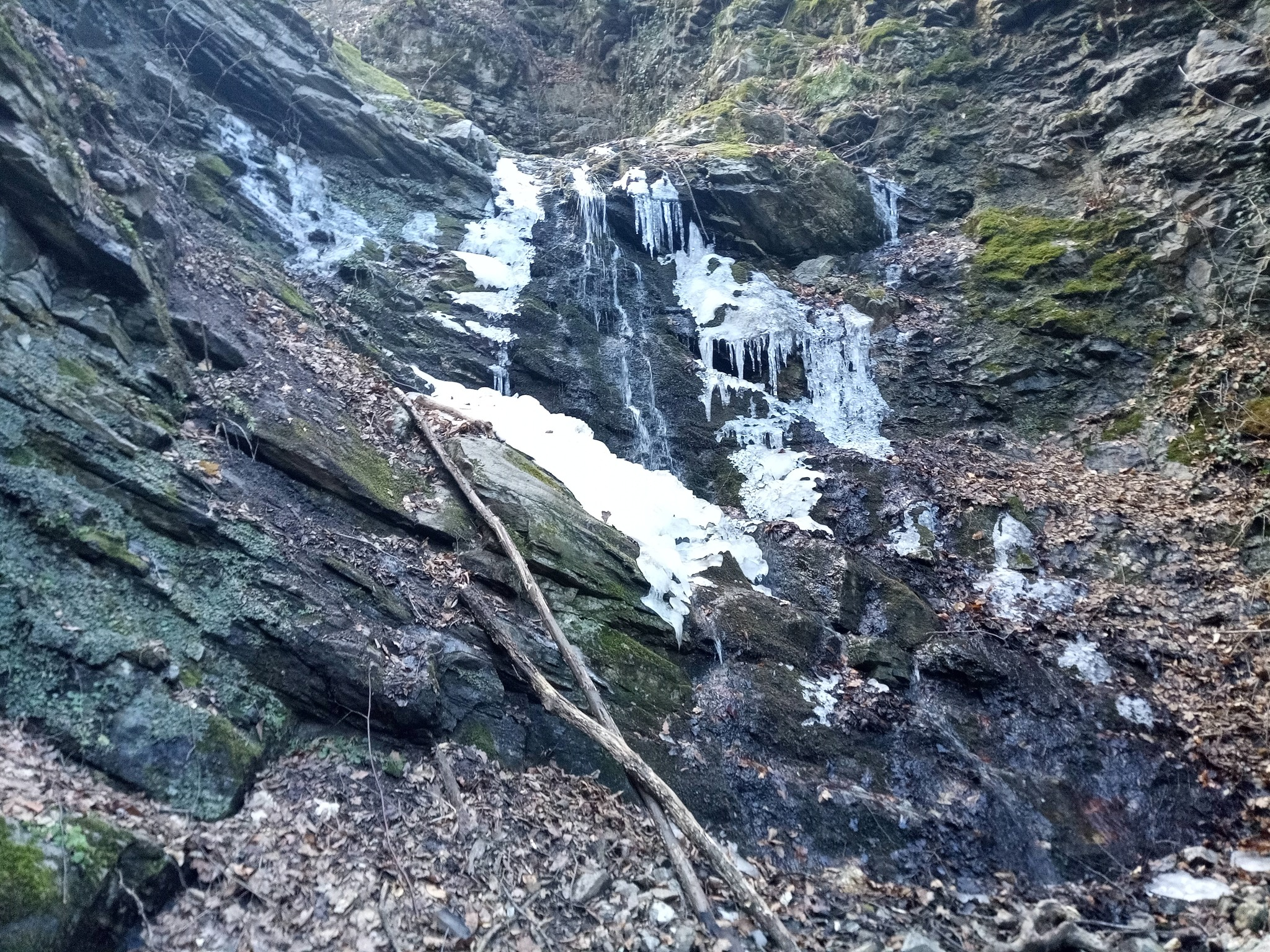 Долен водопад Еньов дол