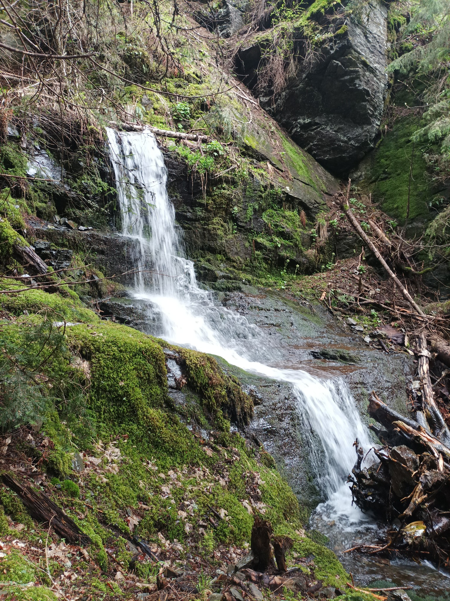 Водопад Малкия Башит 9