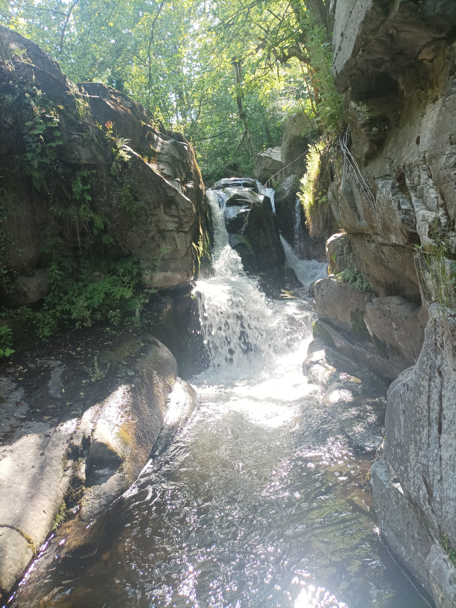Тъмрашки водопад 3