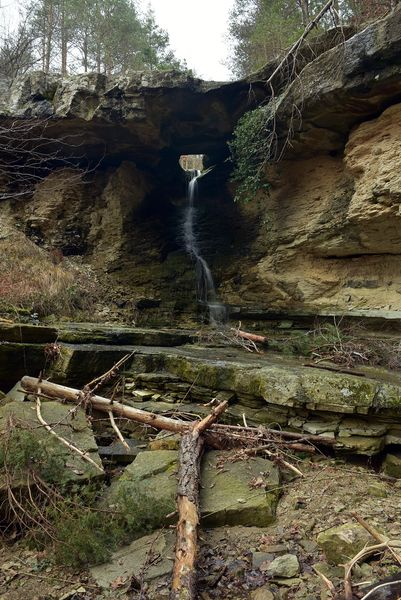 Водопад Герме бунар(Дупката)