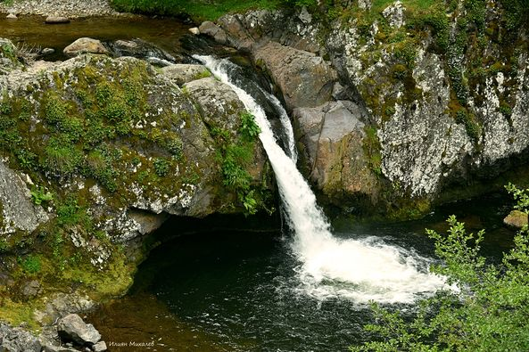 Водопад Гюмберджията/Гюмбюртията