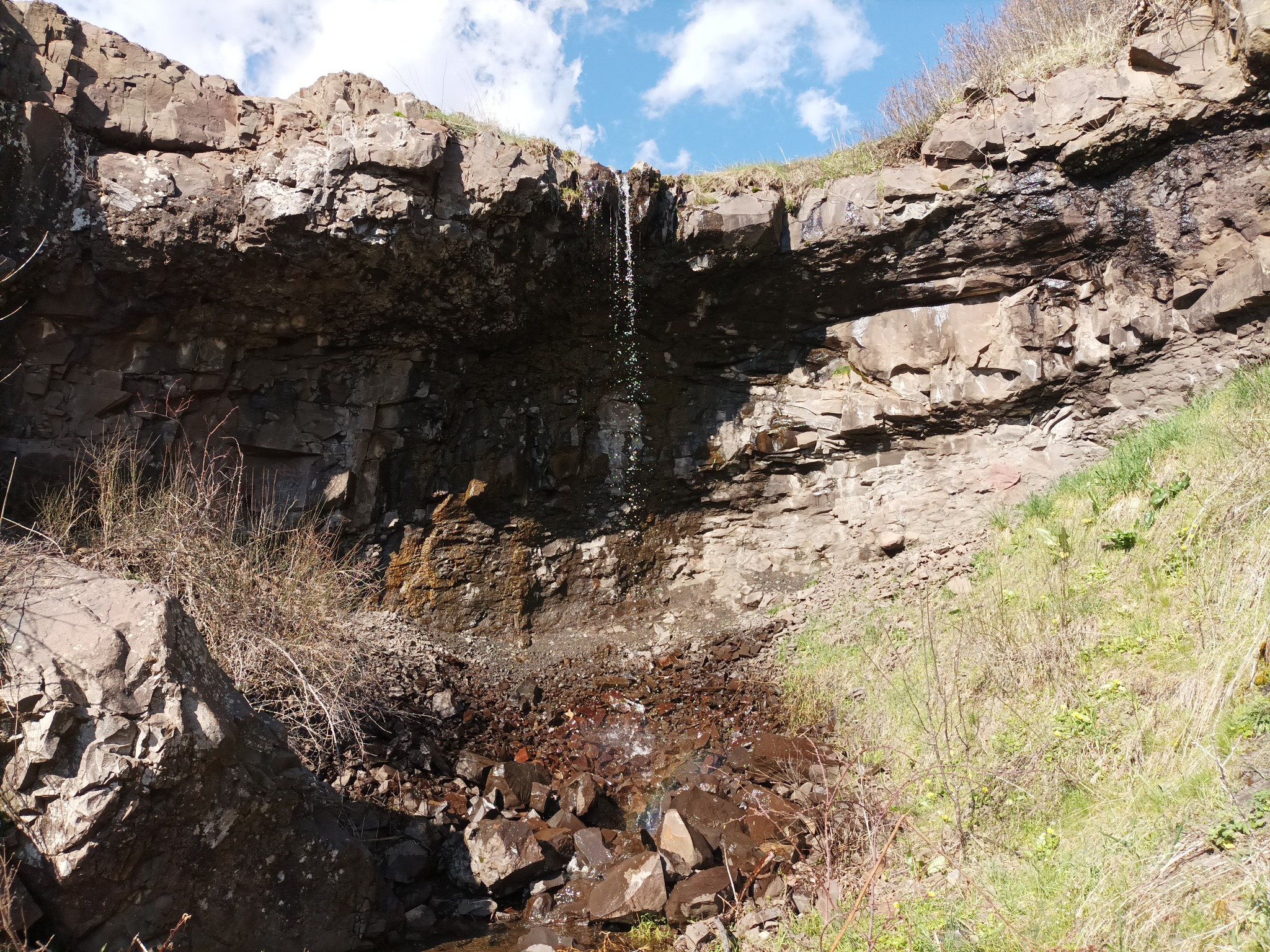 Водопад горен десен приток Самокитка 3