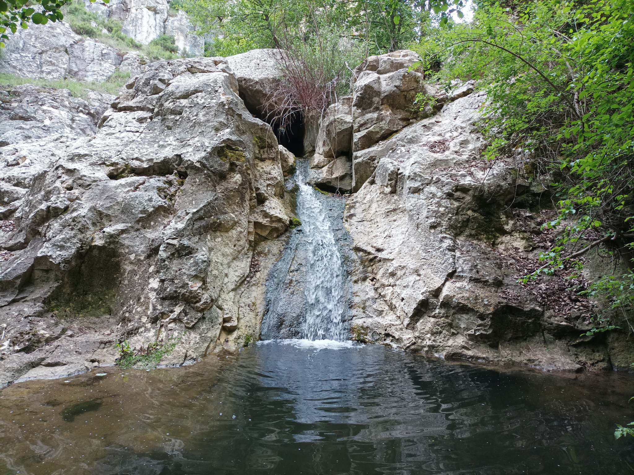 Долен водопад Диамен дере