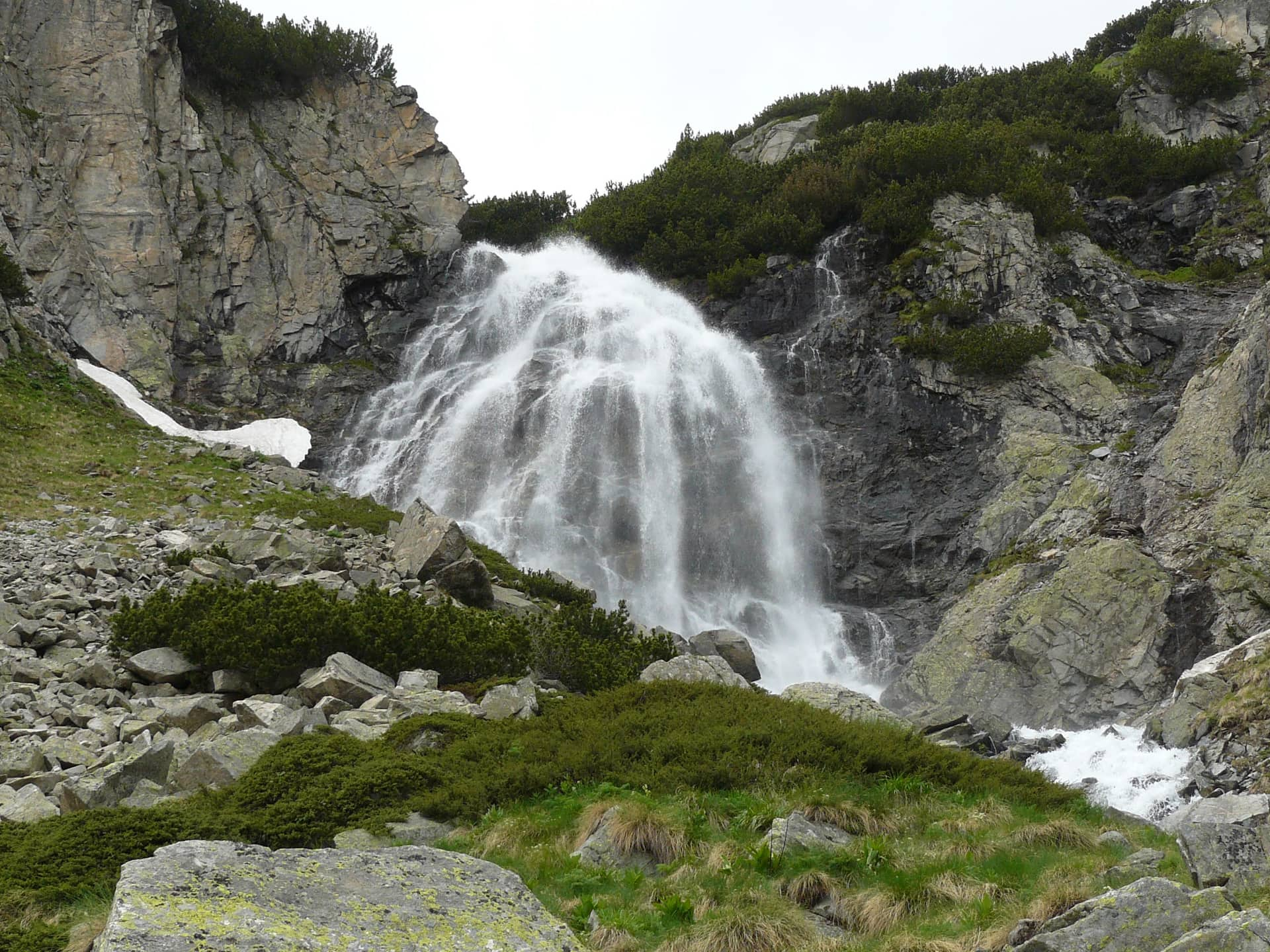 Ропалишки водопад